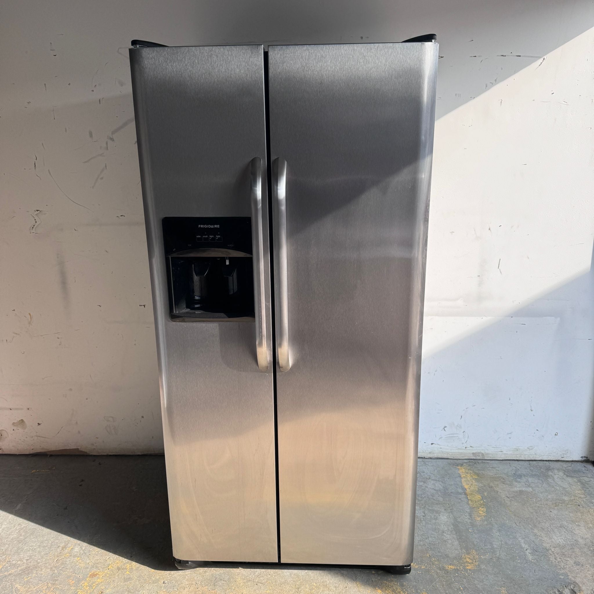 Frigidaire-Stainless-Steel-Refrigerator Frigidaire-Stainless-Steel-Refrigerator